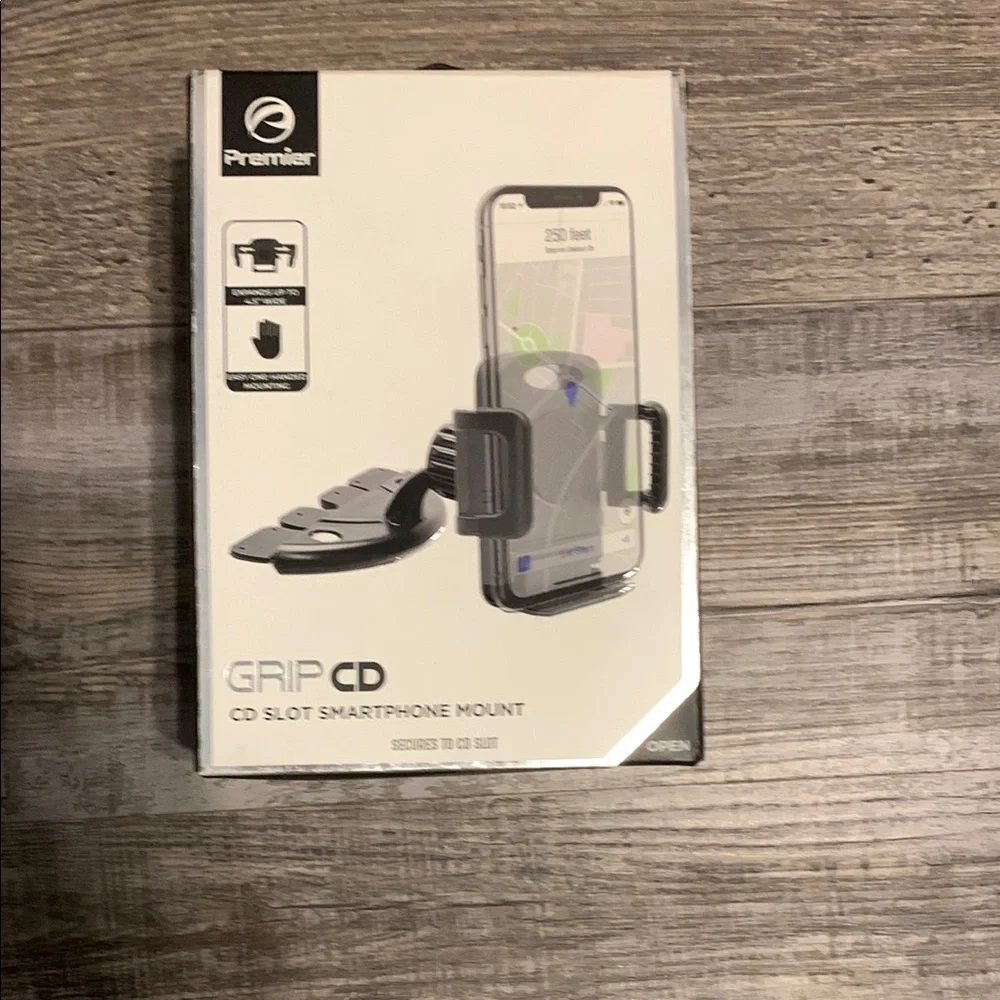 5/$25 NIB Phone mount for car